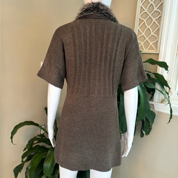 The Limited Brown Cardigan with Open Front and Plush Texture - Picture 5 of 7